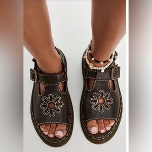 Dr.Martens Dunnet Sandal Brand New in box ! SzUS7